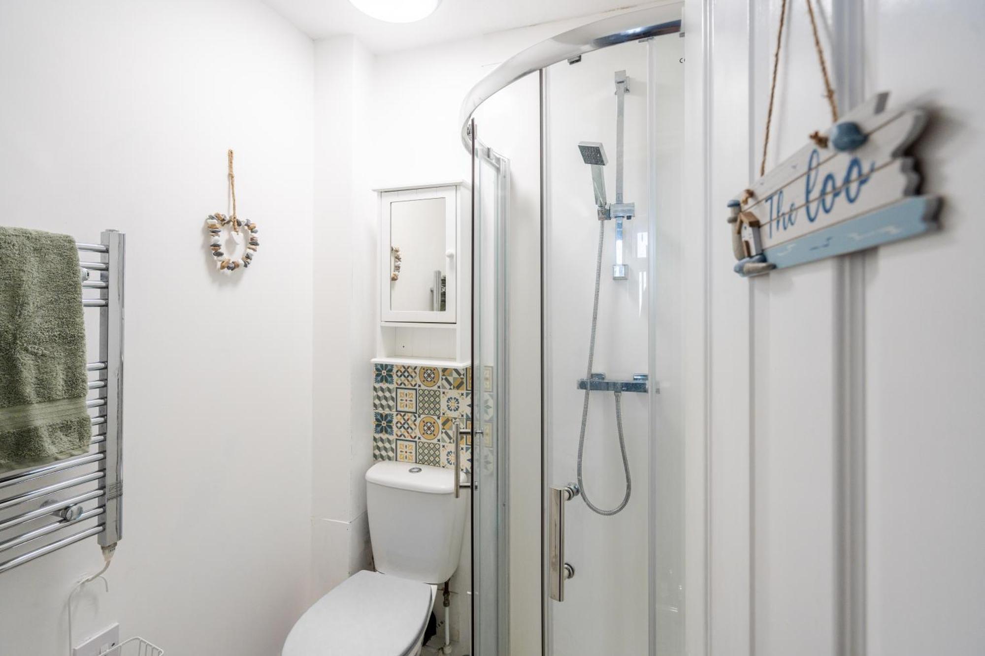 Swiss Haven - Spacious 3 Bedroom House Liverpool Ngoại thất bức ảnh